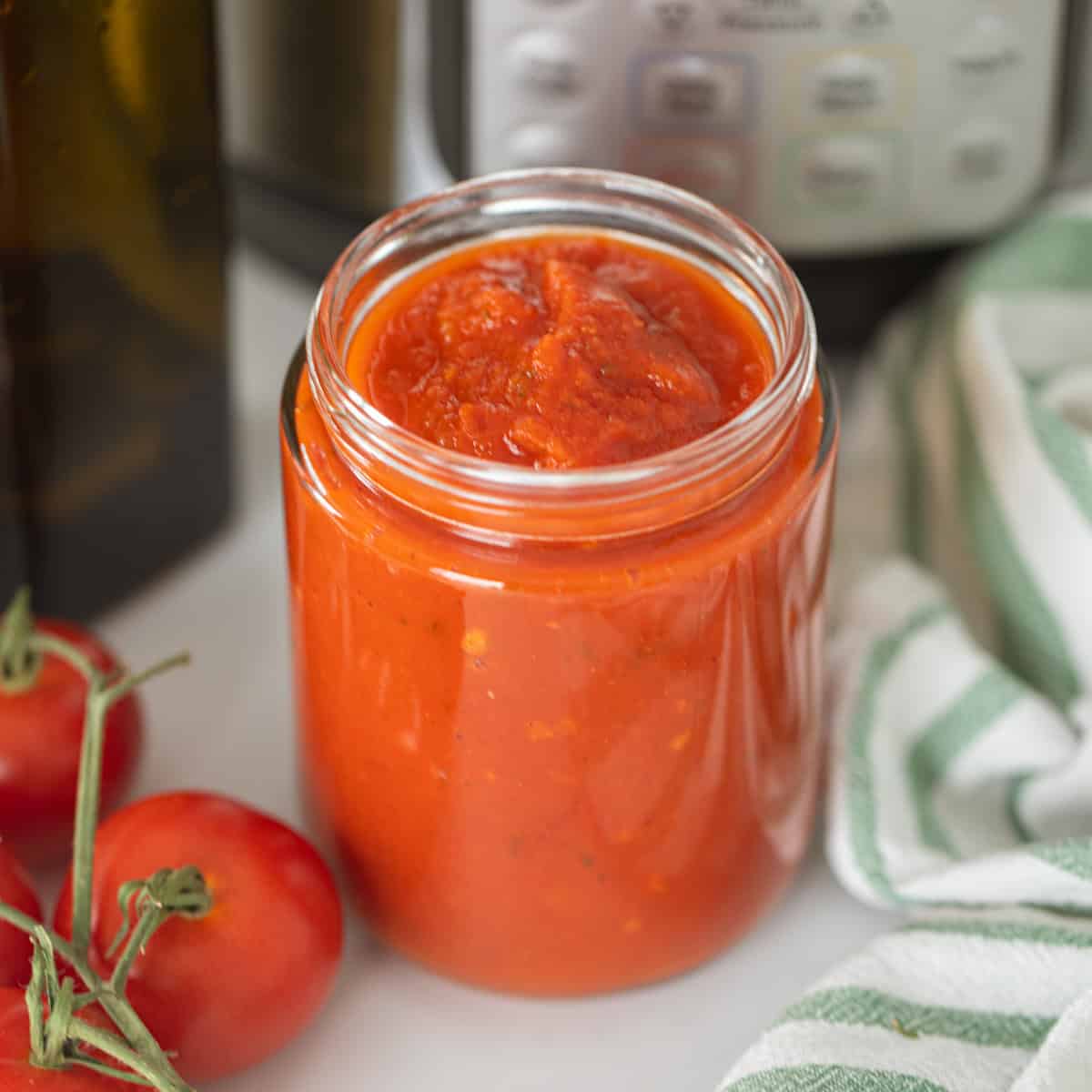 Effortless Instant Pot Spaghetti Sauce: Rich Flavor, Fast Meals
